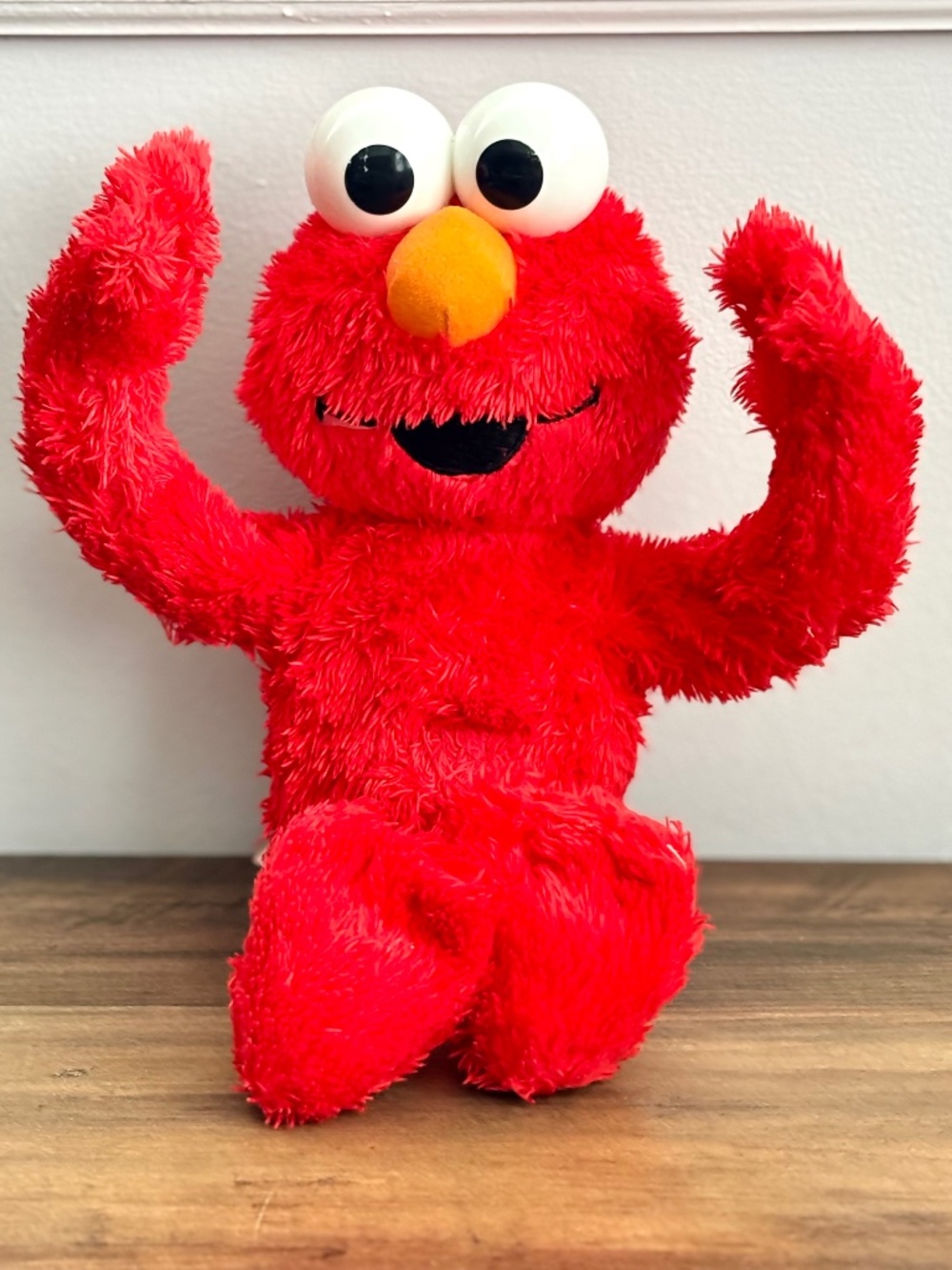 Sesame Street My Peek A Boo Elmo Plush Stuffed Toy Doll Talking Interactive WORK